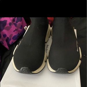 Balenciaga sock trainers i can dropoff in 77346